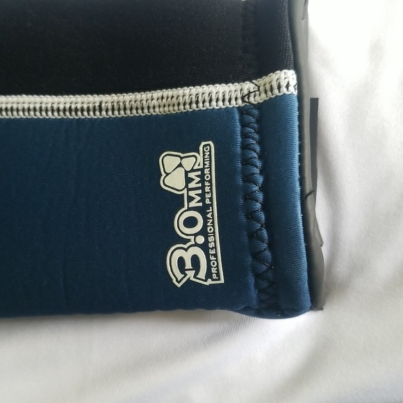 LAYATONE, Wetsuit, NEW,Decorate the ocean, Women size M - Picture 4 of 6